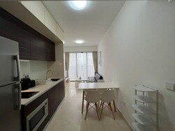 Commonwealth Towers (D3), Condominium #568395021